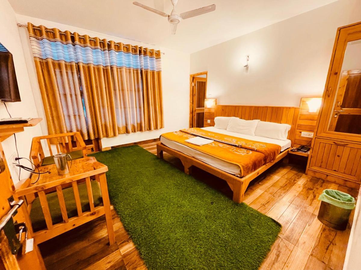 Wooib Hotels Manāli Екстериор снимка
