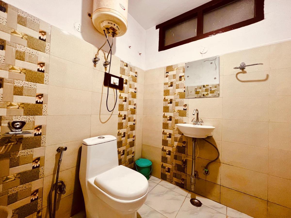 Wooib Hotels Manāli Екстериор снимка