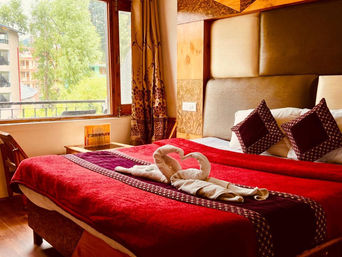 Wooib Hotels Manāli Екстериор снимка